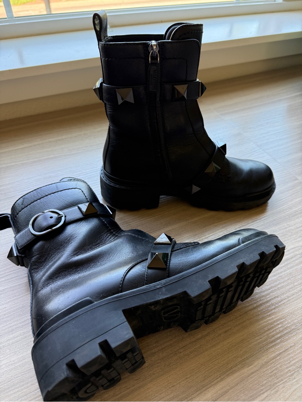 Valentino Garavani Rockstud Moto Boots